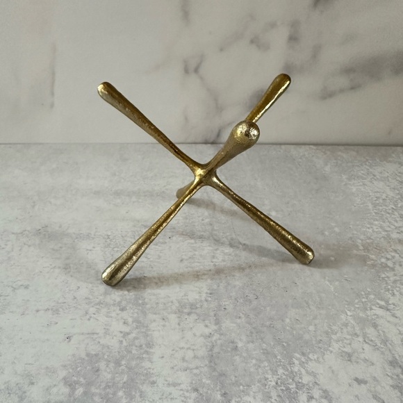 Gold Starburst Metal Sculpture - Picture 2 of 4